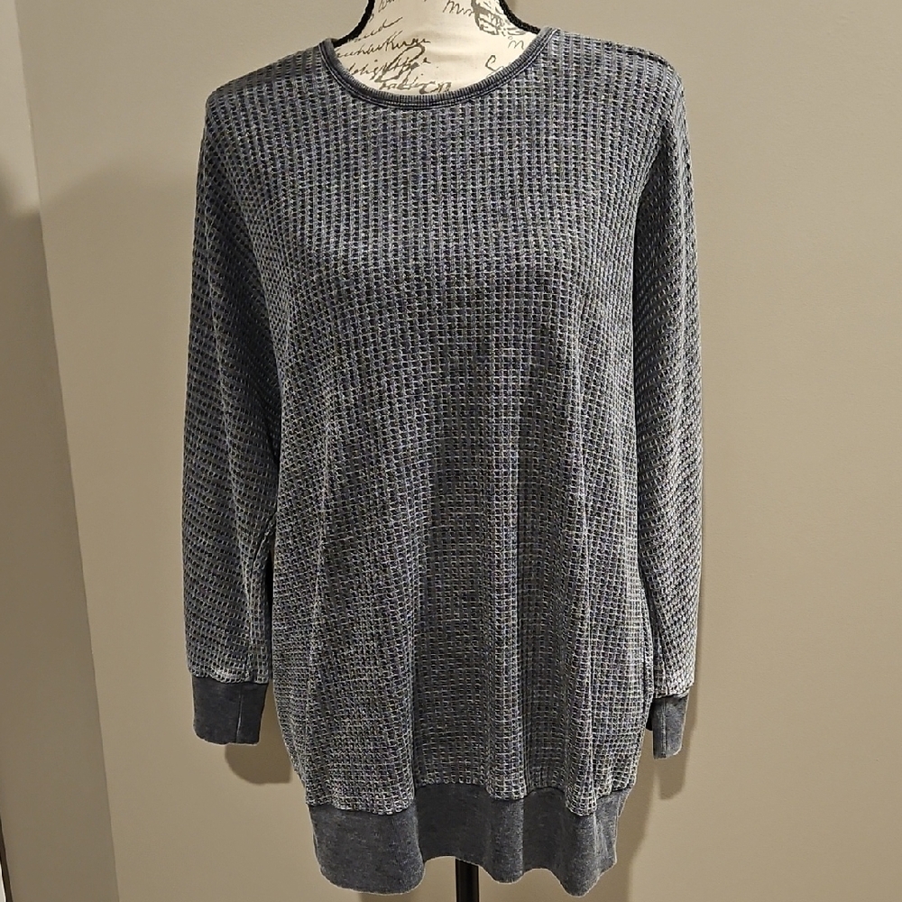 Stitch Star Gray Crew Neck Women's Top XL